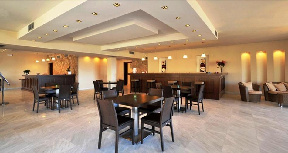 港口广场酒店 Agios Ioannis Kaspaka 外观 照片